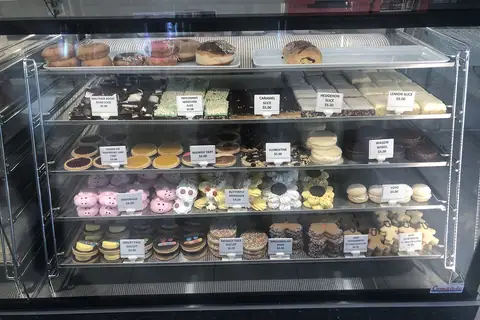 Cake Zone photo 2